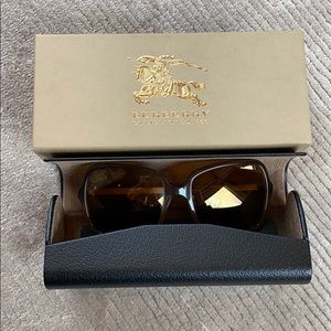Burberry Sunglasses